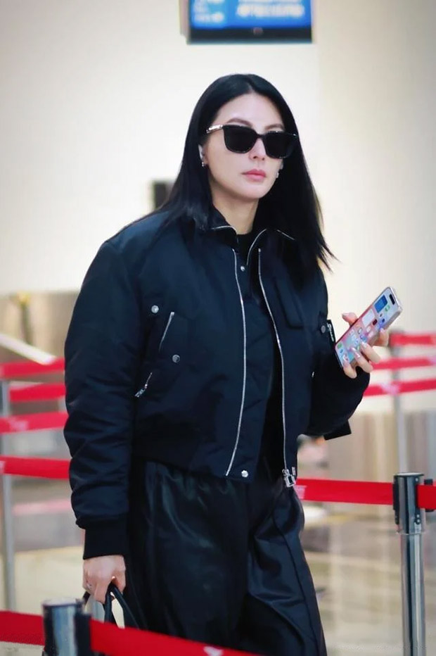 Zhang Yuqi appeared at Macau Airport