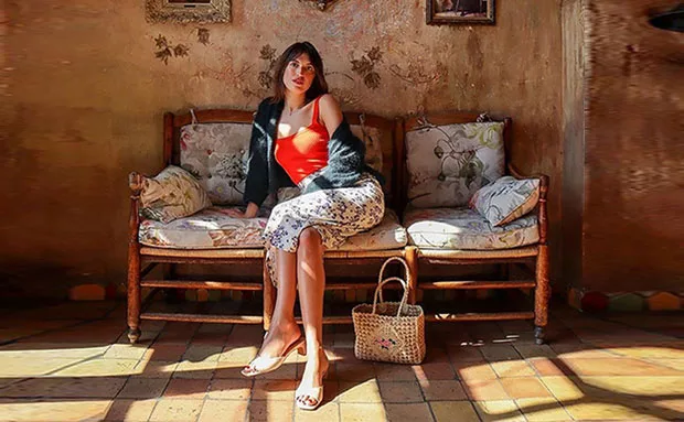 French fashion blogger’s outfit styles