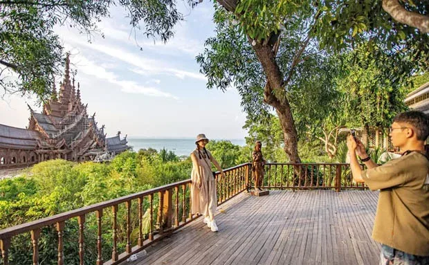 zkij travel guide blog